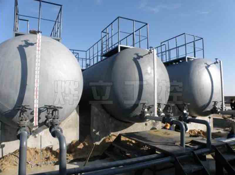 磁翻板液位計儲罐應(yīng)用